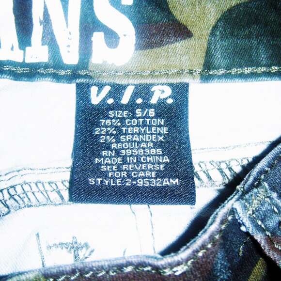 V.I.P. Camo Jogger Jeans - Picture 4 of 4